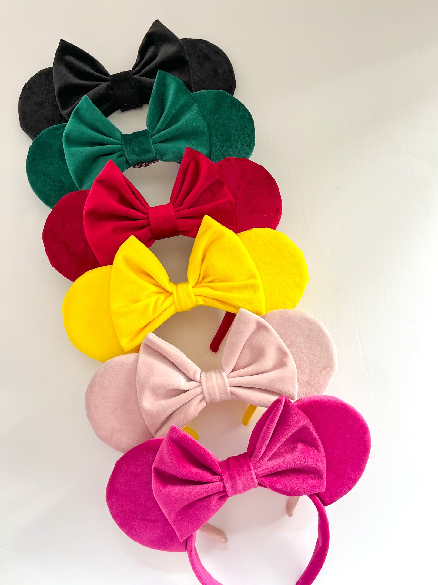 Velvet Pearl Mouse Knot Headband